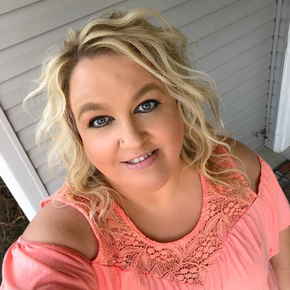 Meet your Posher, Leighann